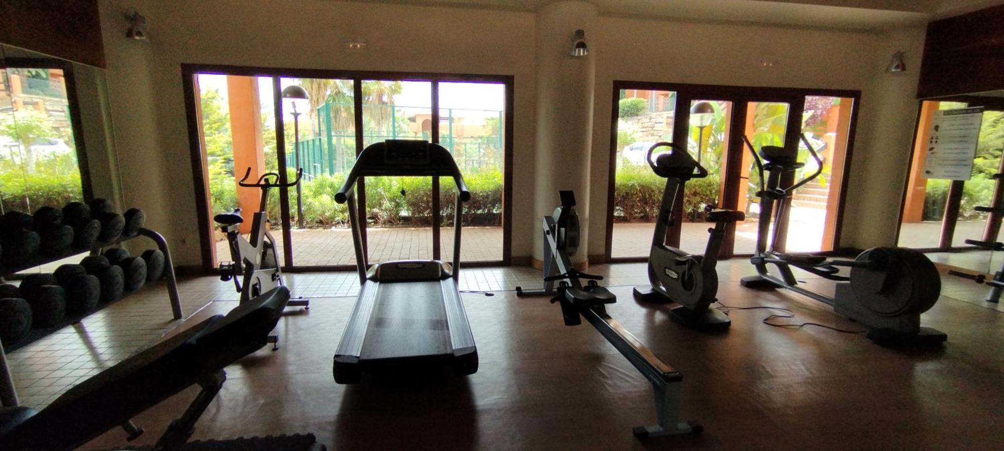 Your Oasis Of Luxury And Leisure At Gazules Del Sol In Marbella Area - Benahavis * Estepona