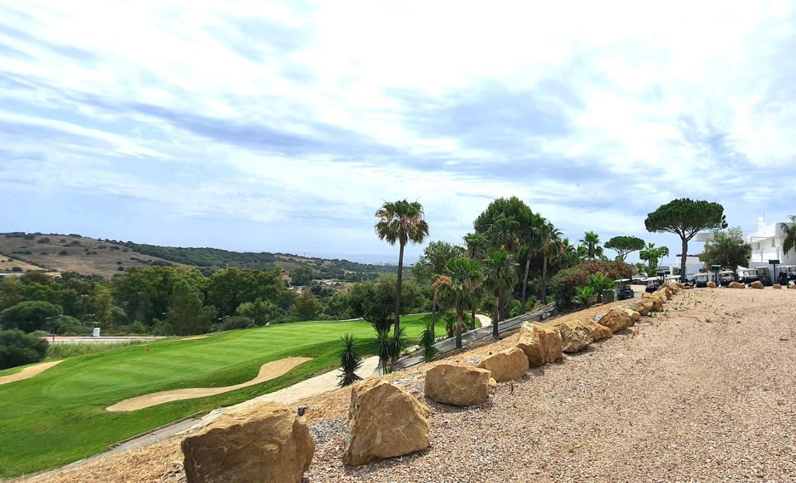 Paradise Lagoon Alcazaba By Hostlovers Estepona