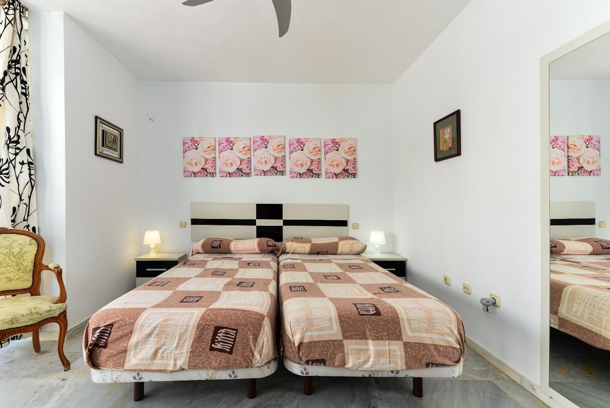 Spacious Beachfront Vakantiehuis *