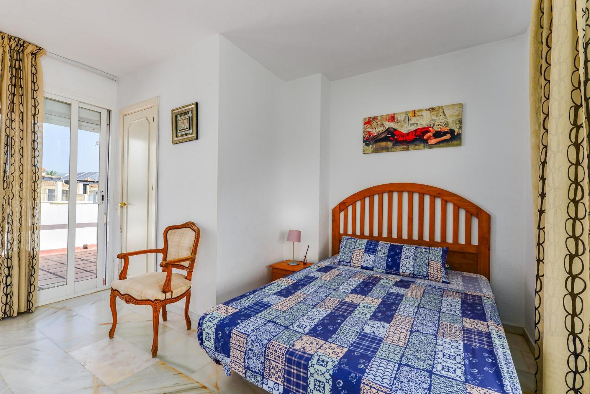 Spacious Beachfront Estepona