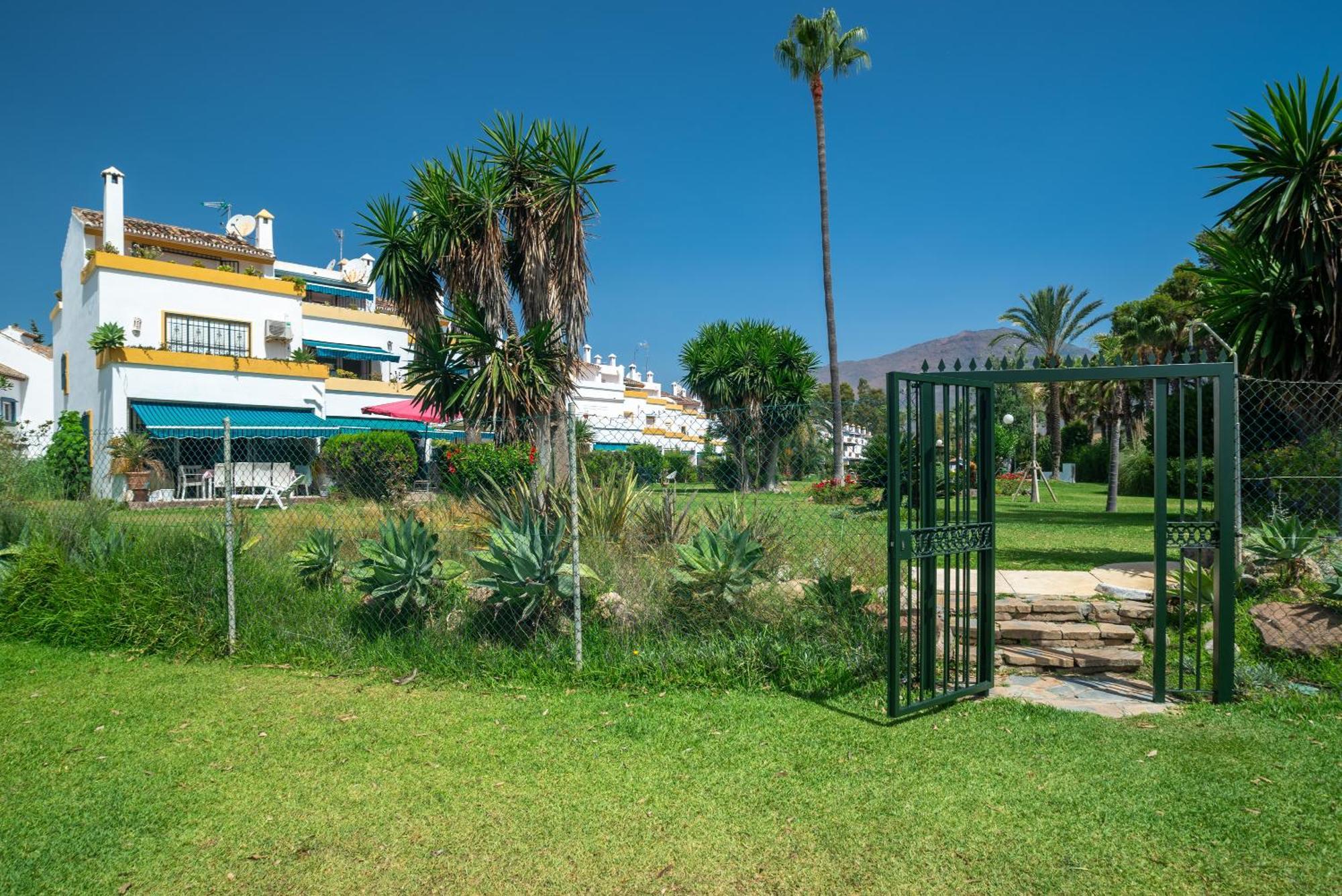 Spacious Beachfront Estepona