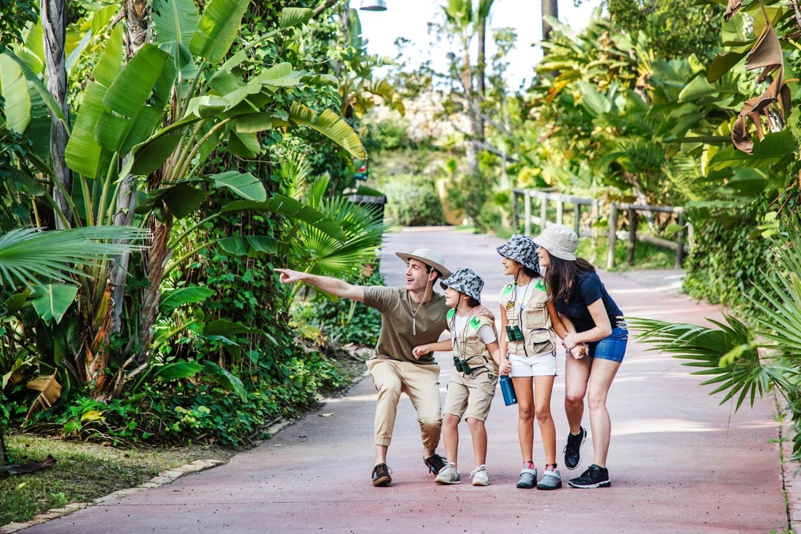 Selwo - Animal Park Tickets Included 3*