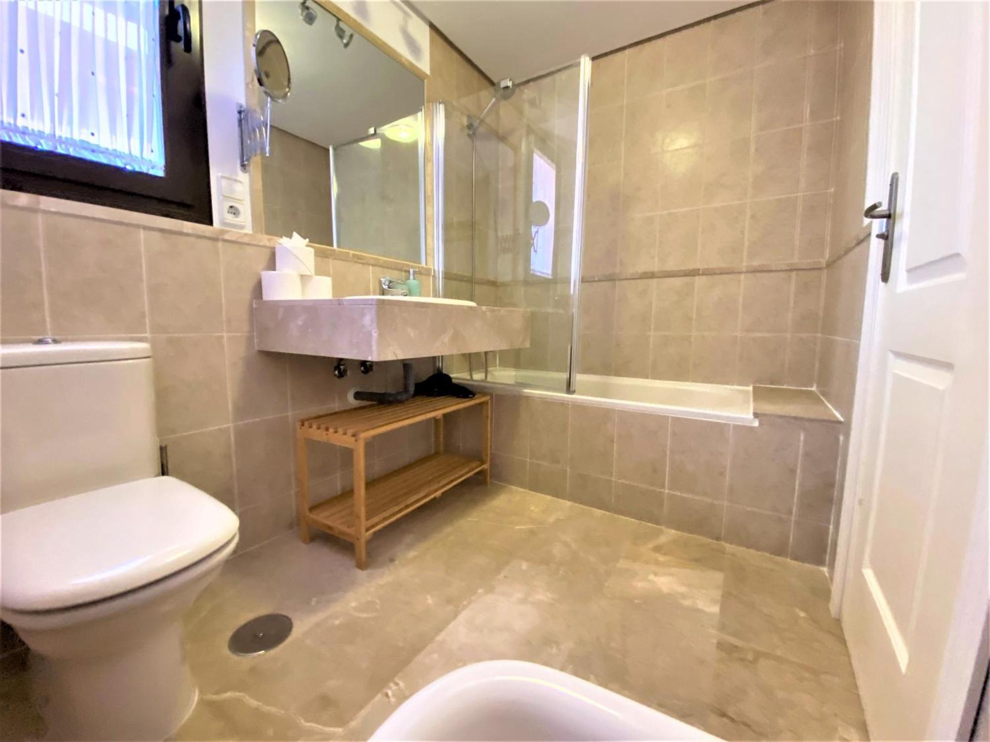 Sea View Penthouse With Hot Tub - Casa Bella Vista, Buenas Noches , Apartment *