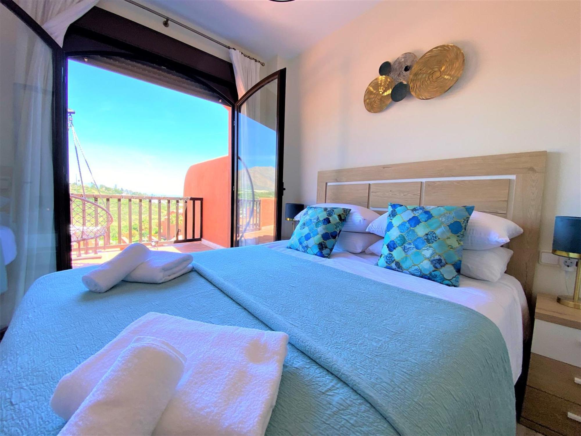 Apartment Sea View Penthouse With Hot Tub - Casa Bella Vista, Buenas Noches , Estepona