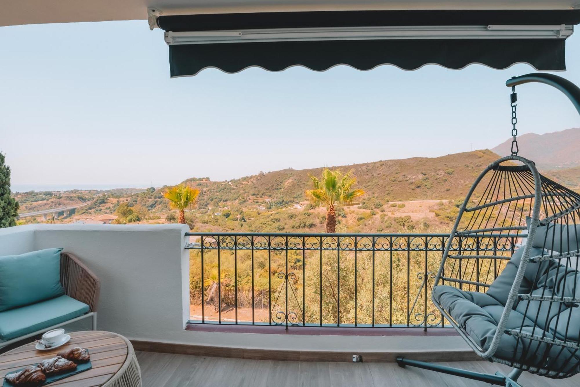 Bella Luna - Sea & Mountains Views Apartment *