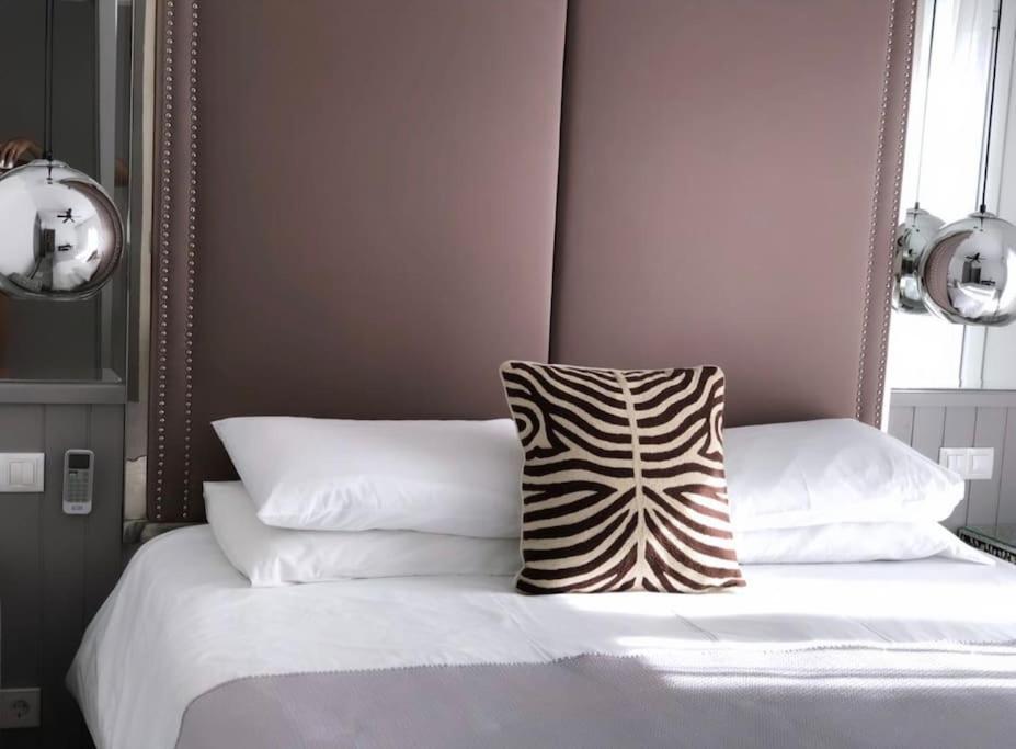 Luxe, Puerto Banus, Marbella Villa Estepona