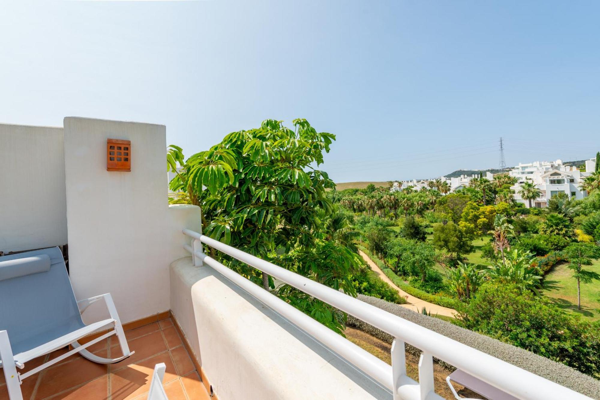 Alcazaba Lagoon 2425 Luxury Private Apartment