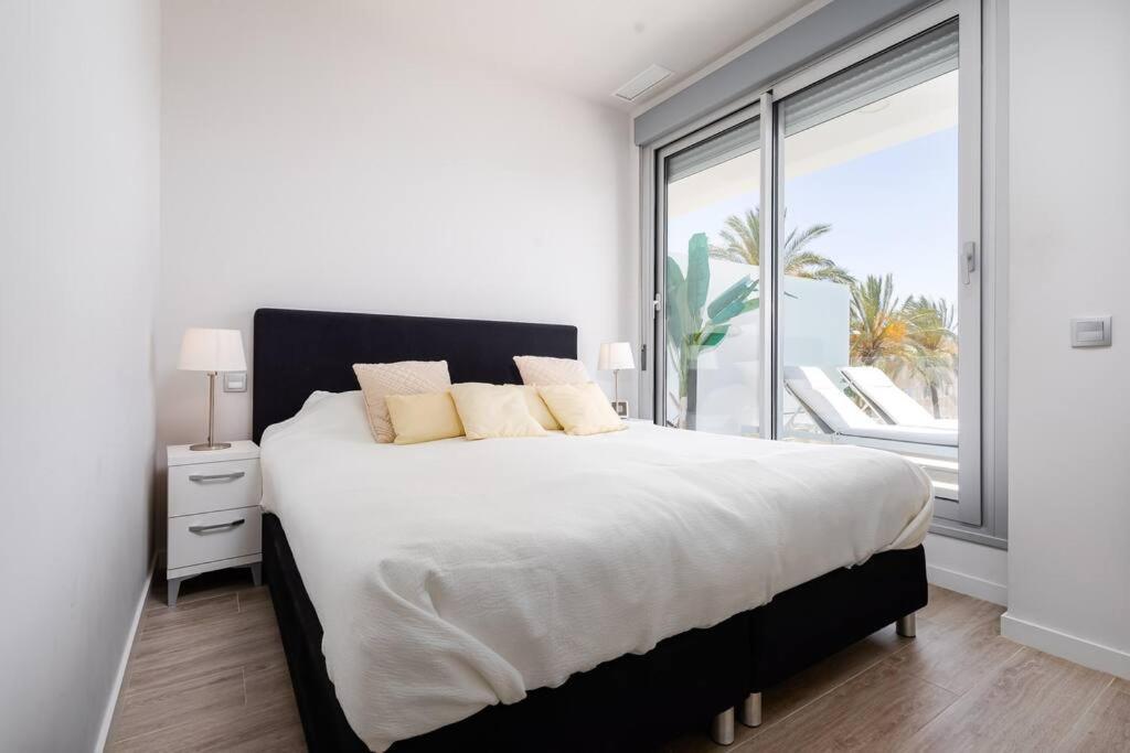 Perfect 3 Bed In Le Mirage With Seaview Rdr313 Apartamento Estepona