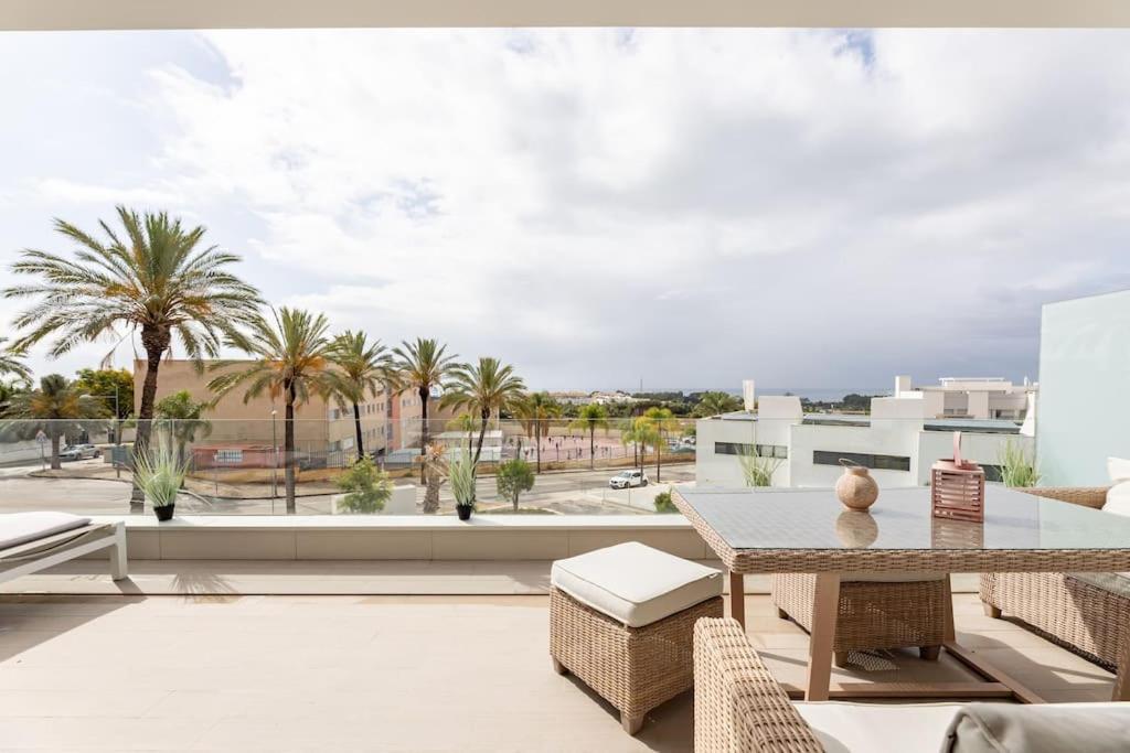 Perfect 3 Bed In Le Mirage With Seaview Rdr313 Apartment