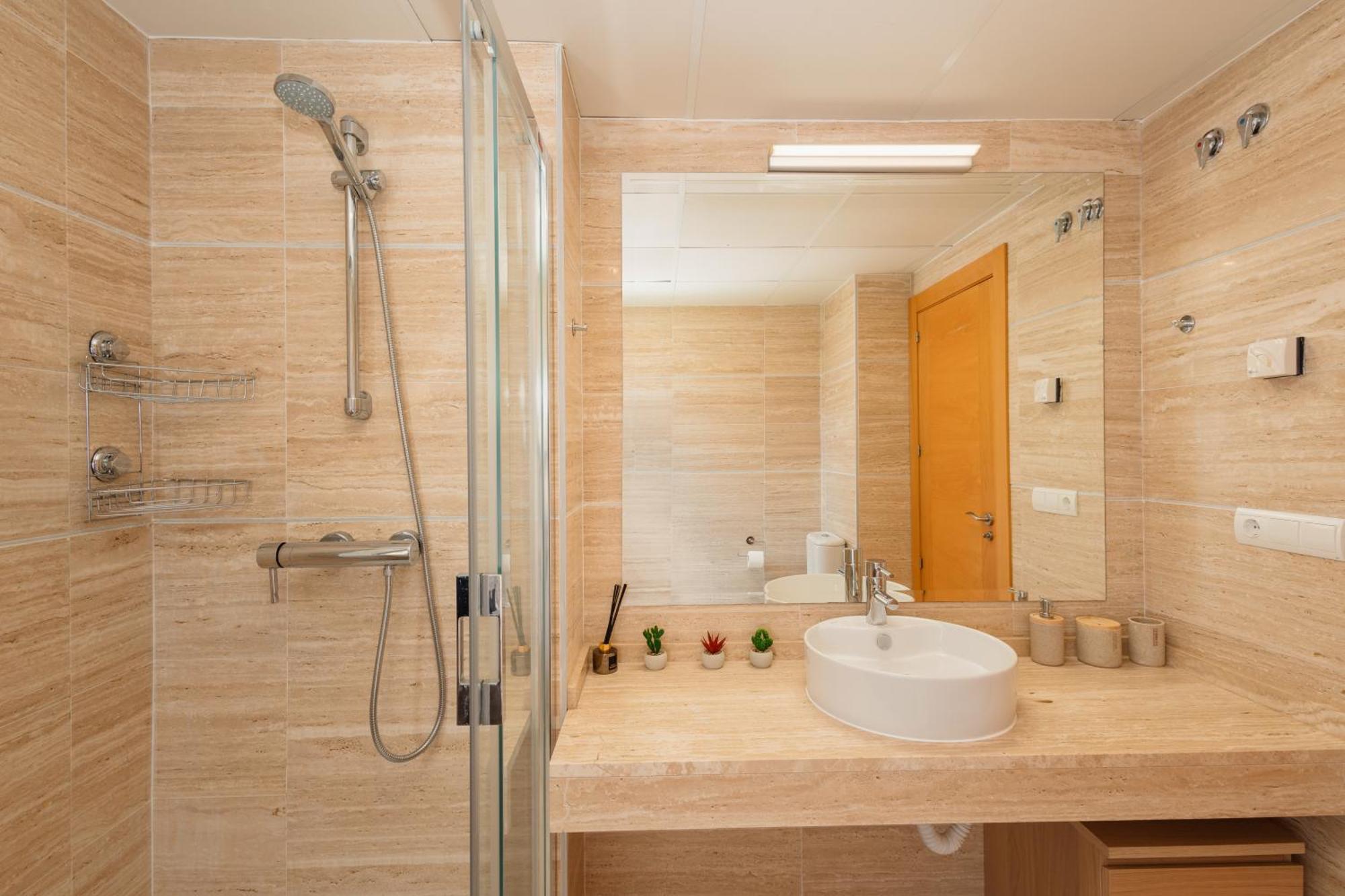 Beautiful In Benahavis, Marbella Apartment
