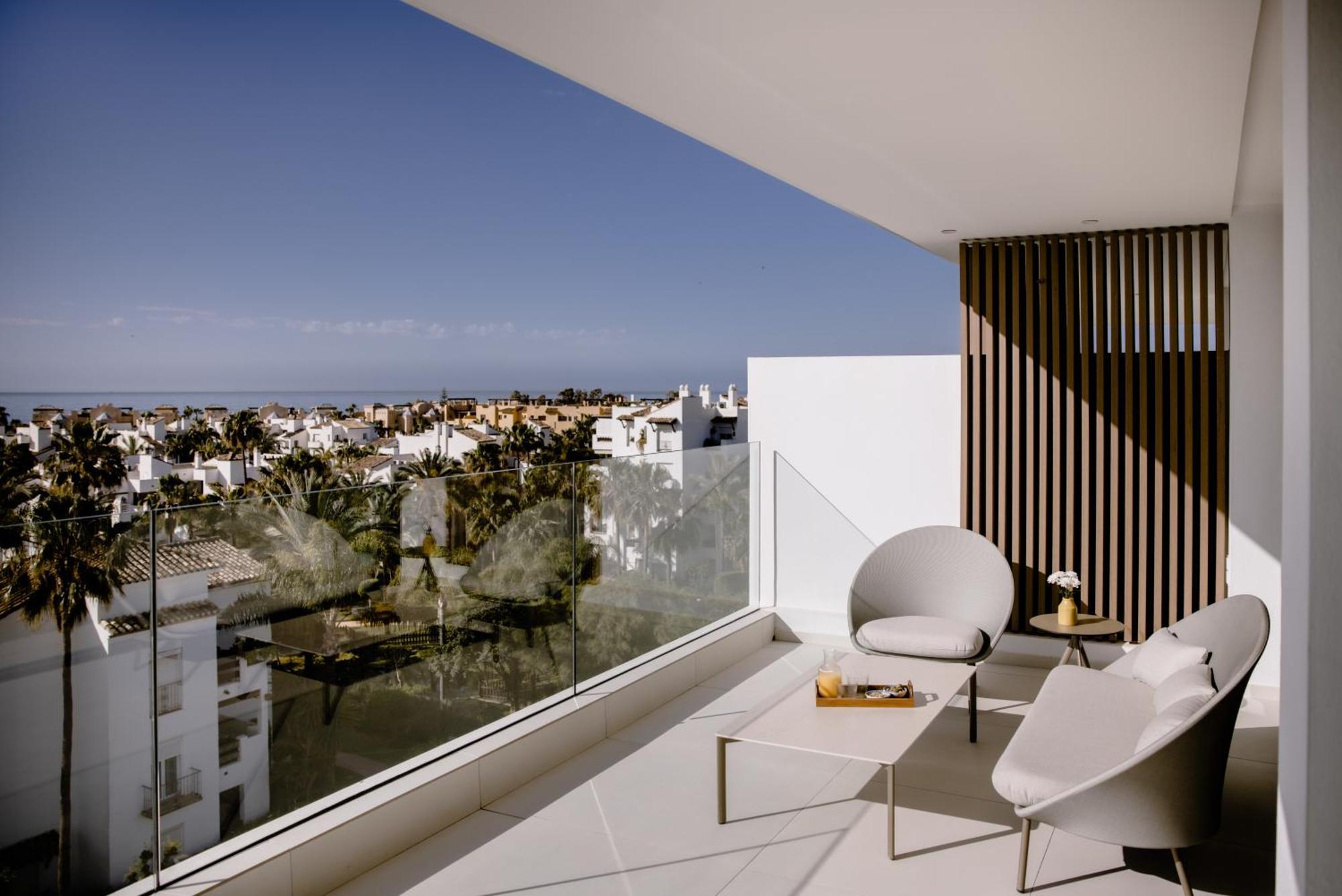 The Flag Marbella, Adult Recommended