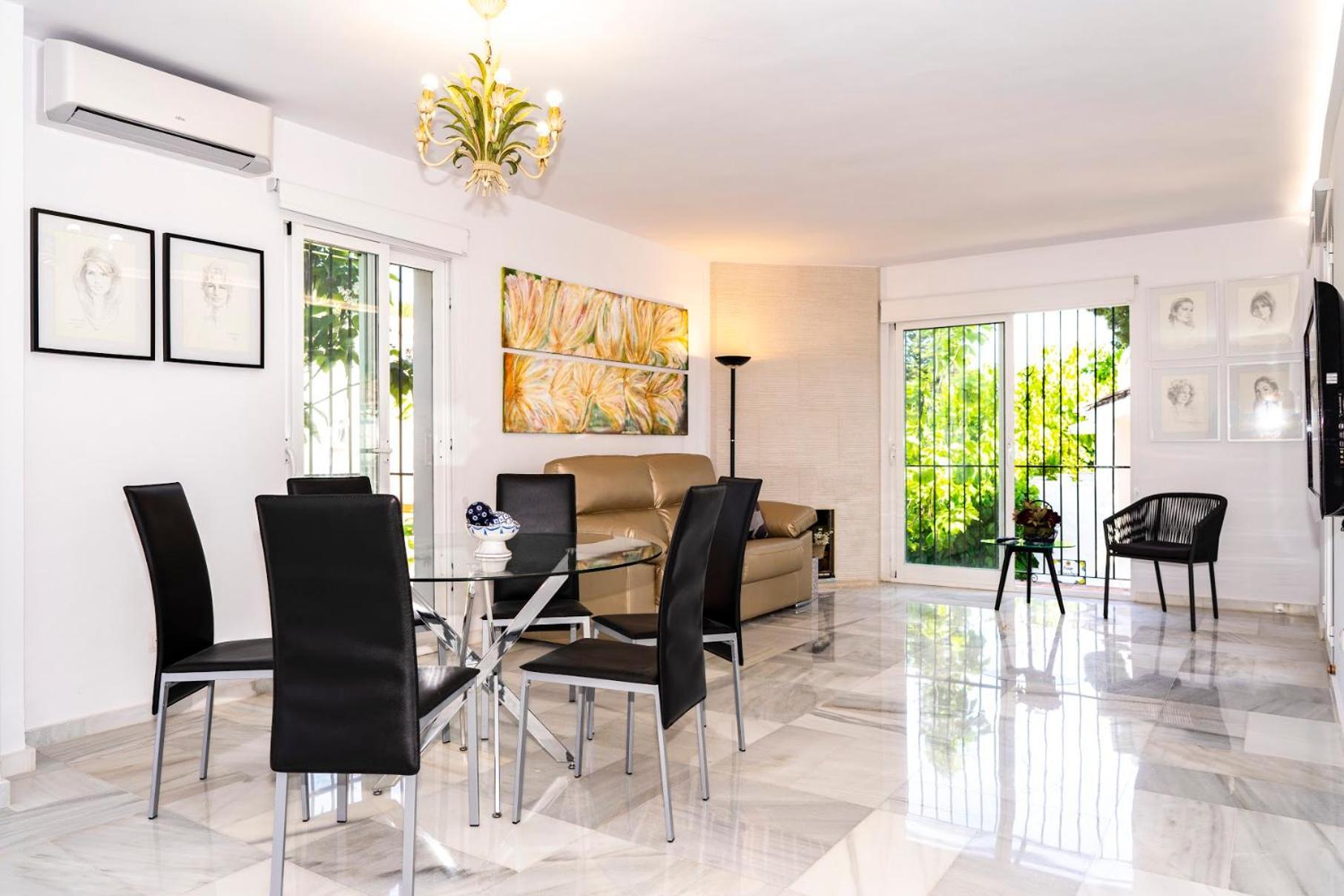 Tarifa Especial, Sin Aglomeraciones En Piscina Y Playa, Cerca De Puerto Banus Appartement