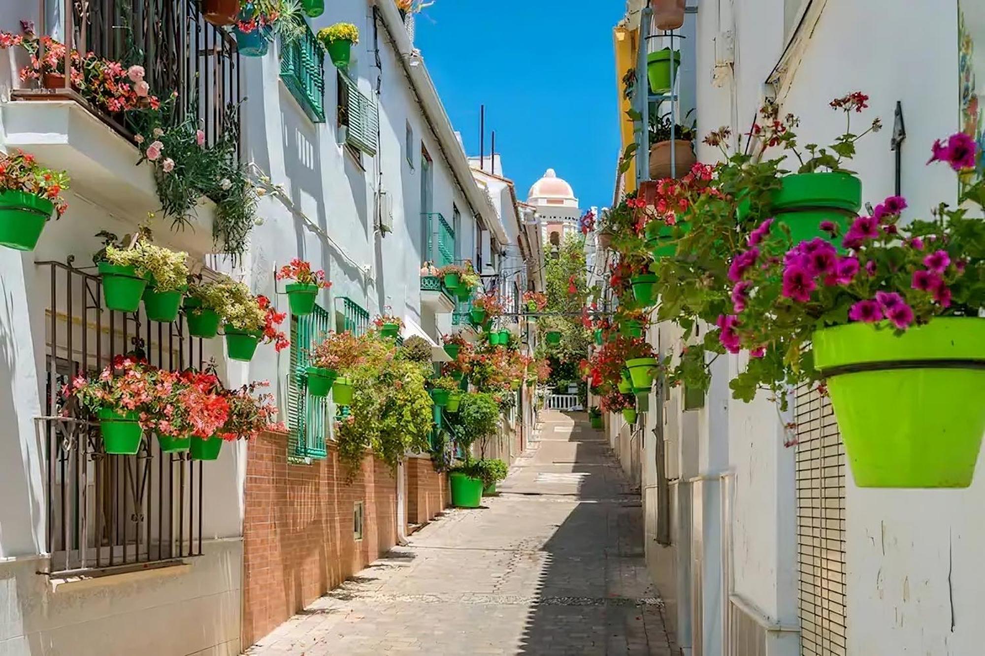 Complejo Vallsun * Estepona