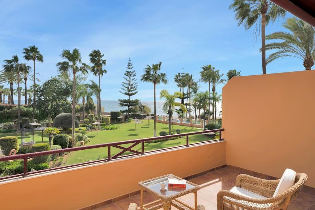 Holiday home Lujoso Adosado Frente Al Mar Con Piscina Y Jardin - Riviera Andaluza 3 *