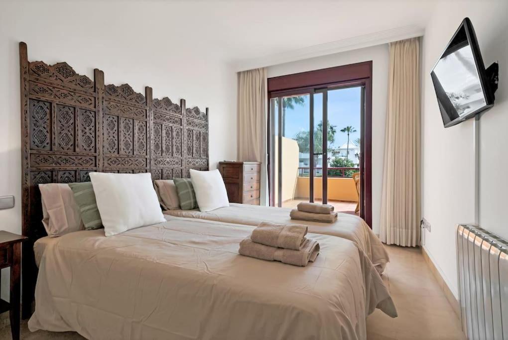 Holiday home Lujoso Adosado Frente Al Mar Con Piscina Y Jardin - Riviera Andaluza 3 *
