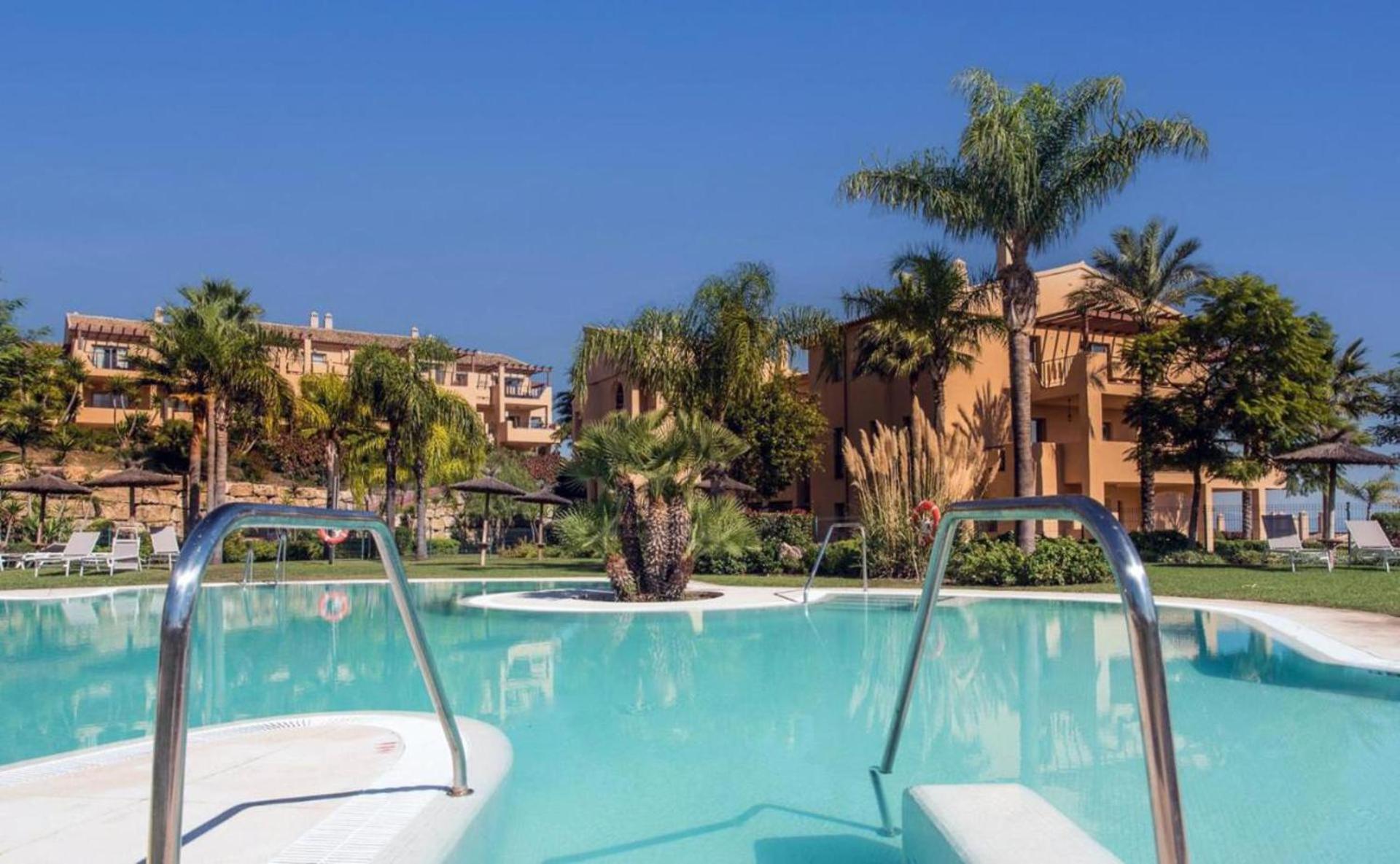 Charming 2 Bed In Quartiers Marbella Estepona