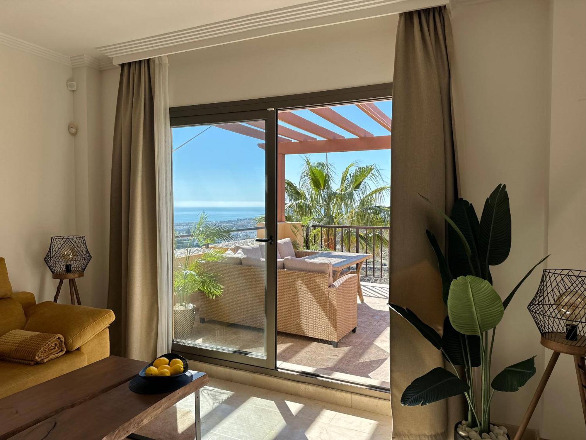 Charming 2 Bed In Quartiers Marbella Apartment Estepona
