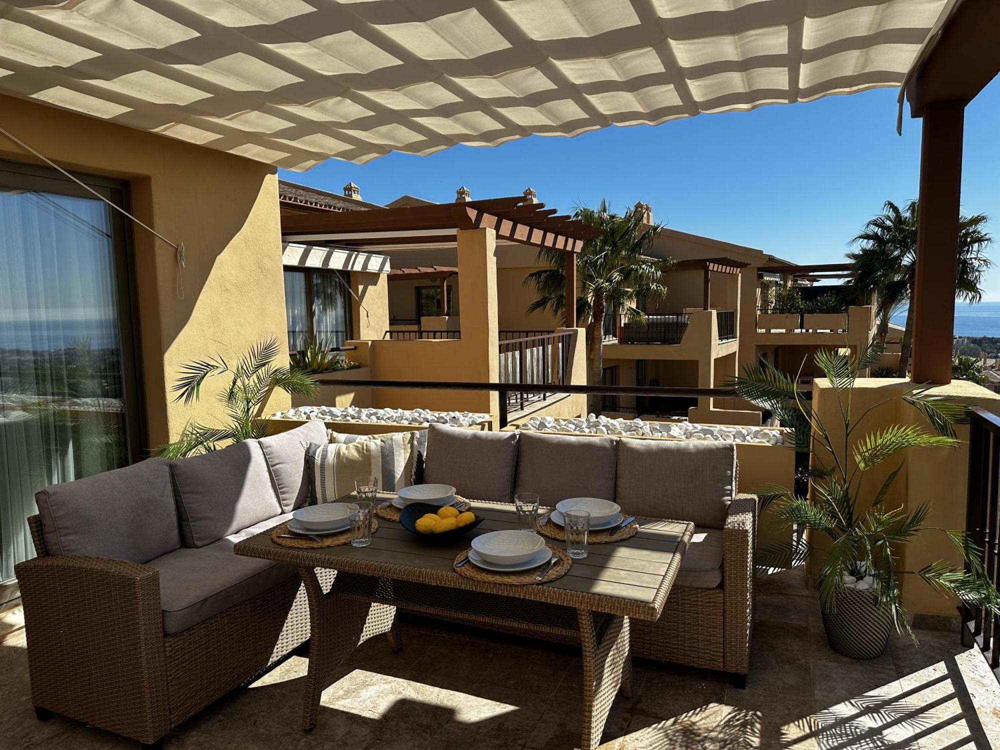 Apartment Charming 2 Bed In Quartiers Marbella *