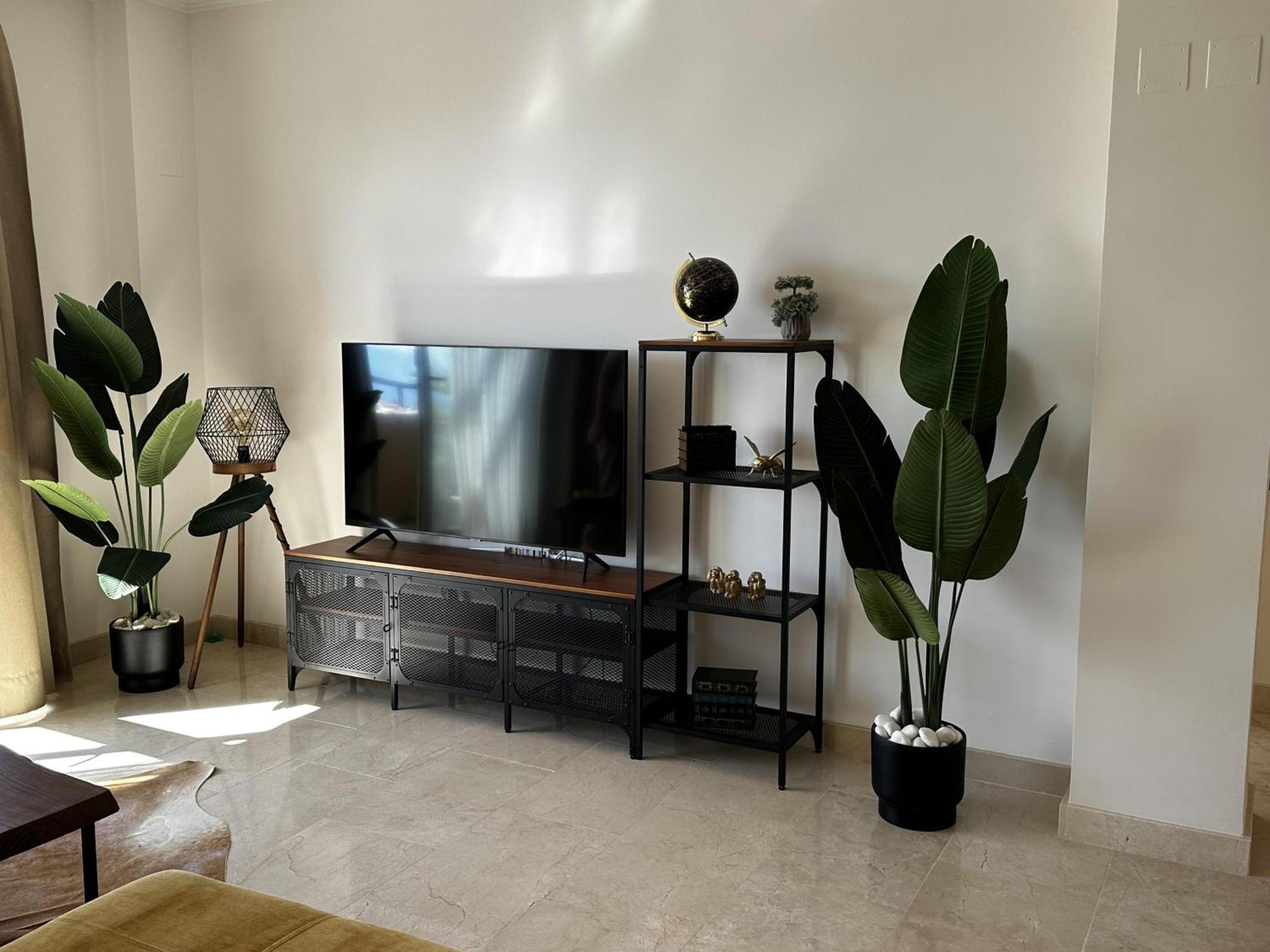 Charming 2 Bed In Quartiers Marbella Apartment Estepona