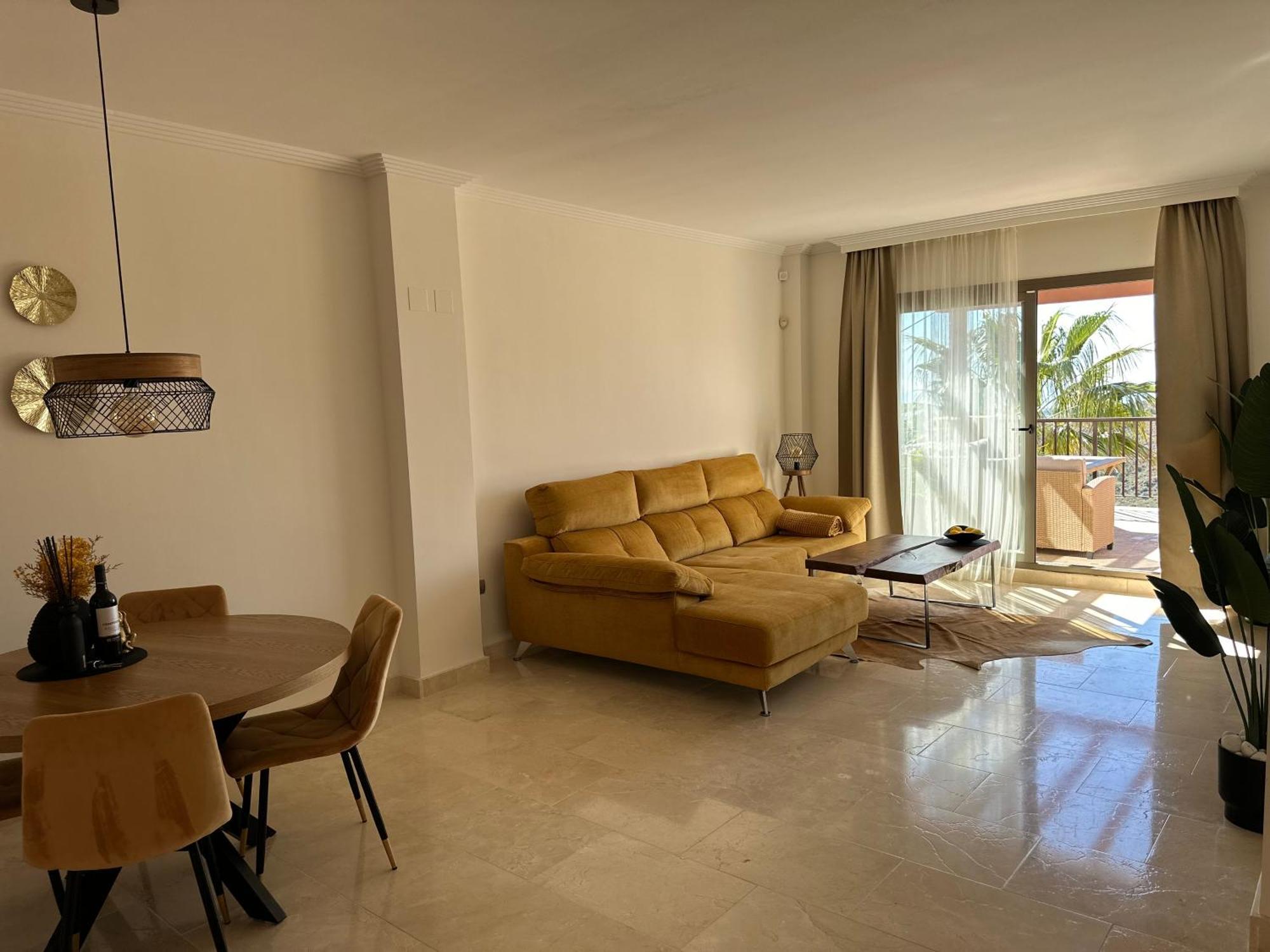 Charming 2 Bed In Quartiers Marbella * Estepona