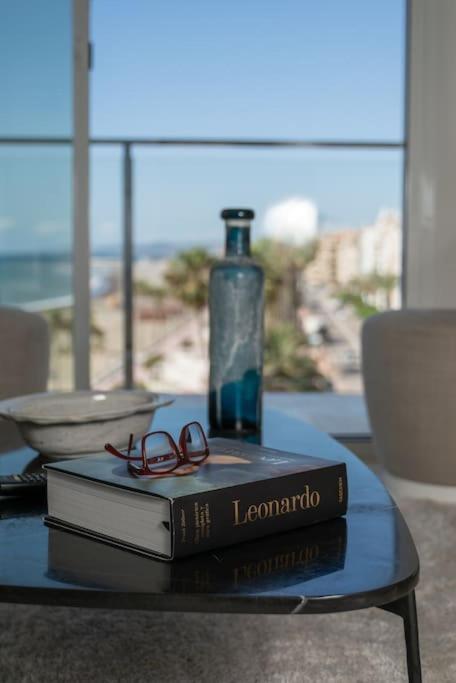 Apartamento Lujoso Primera Linea Playa Y Centrico Estepona