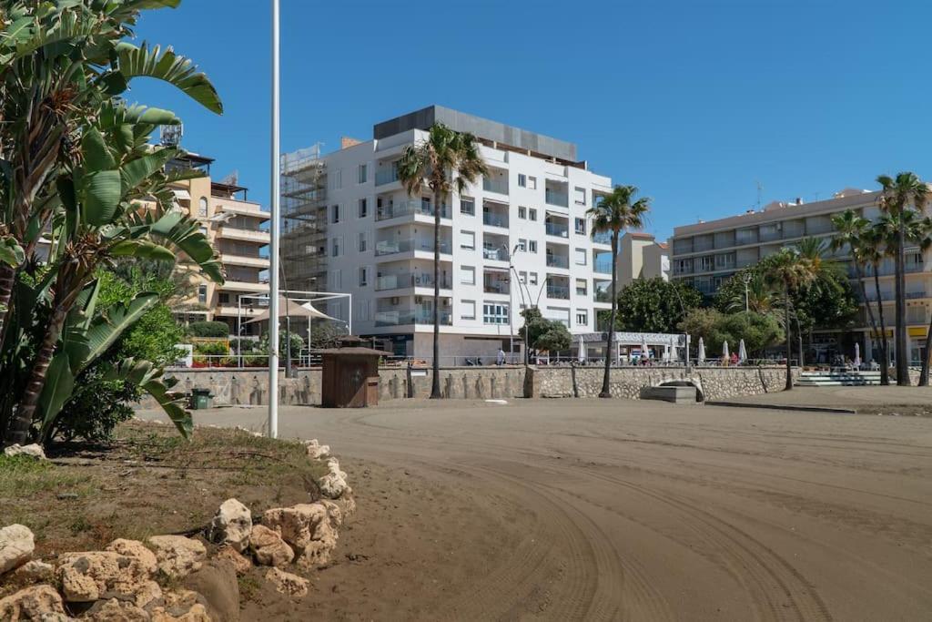 Lujoso Primera Linea Playa Y Centrico Apartamento *