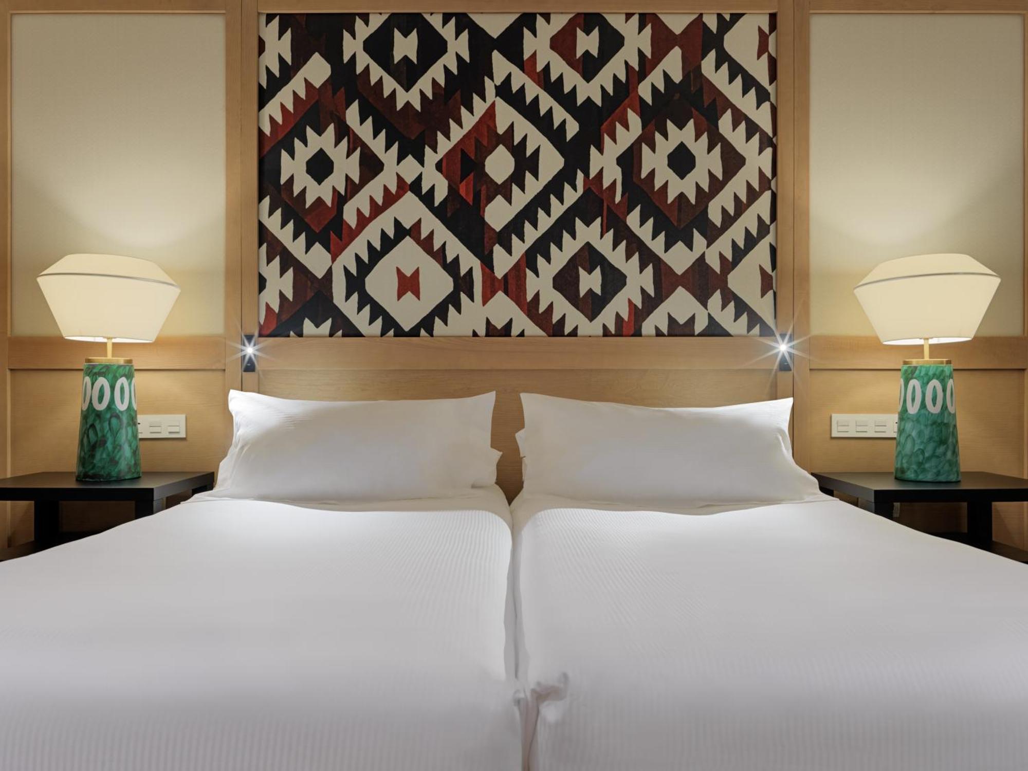 Hotel H10 Palace