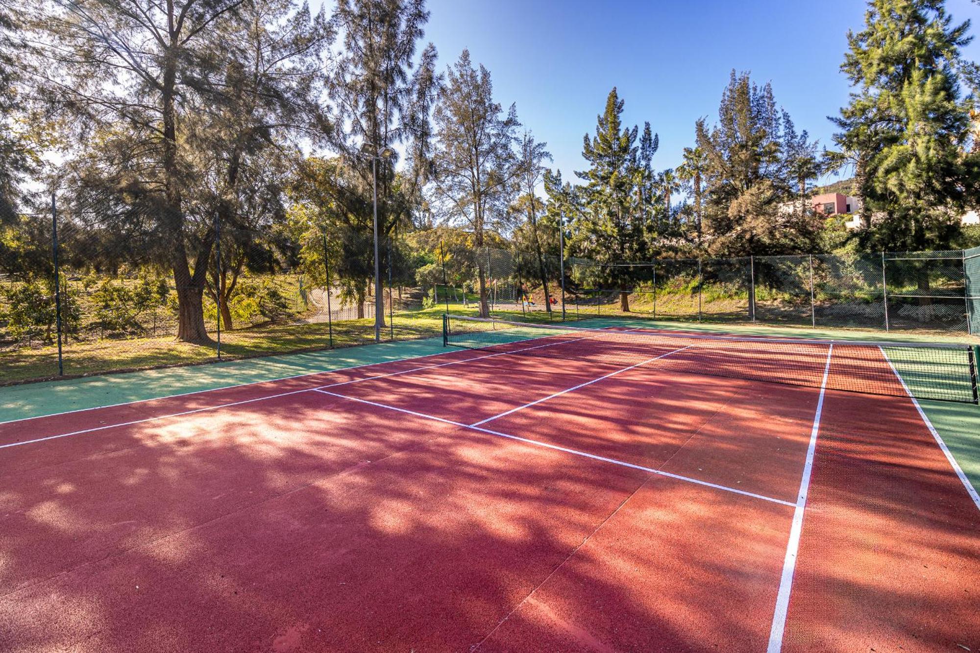 Appartement Rentitspain Charming Gym, Jacuzzi Y Balcon Estepona