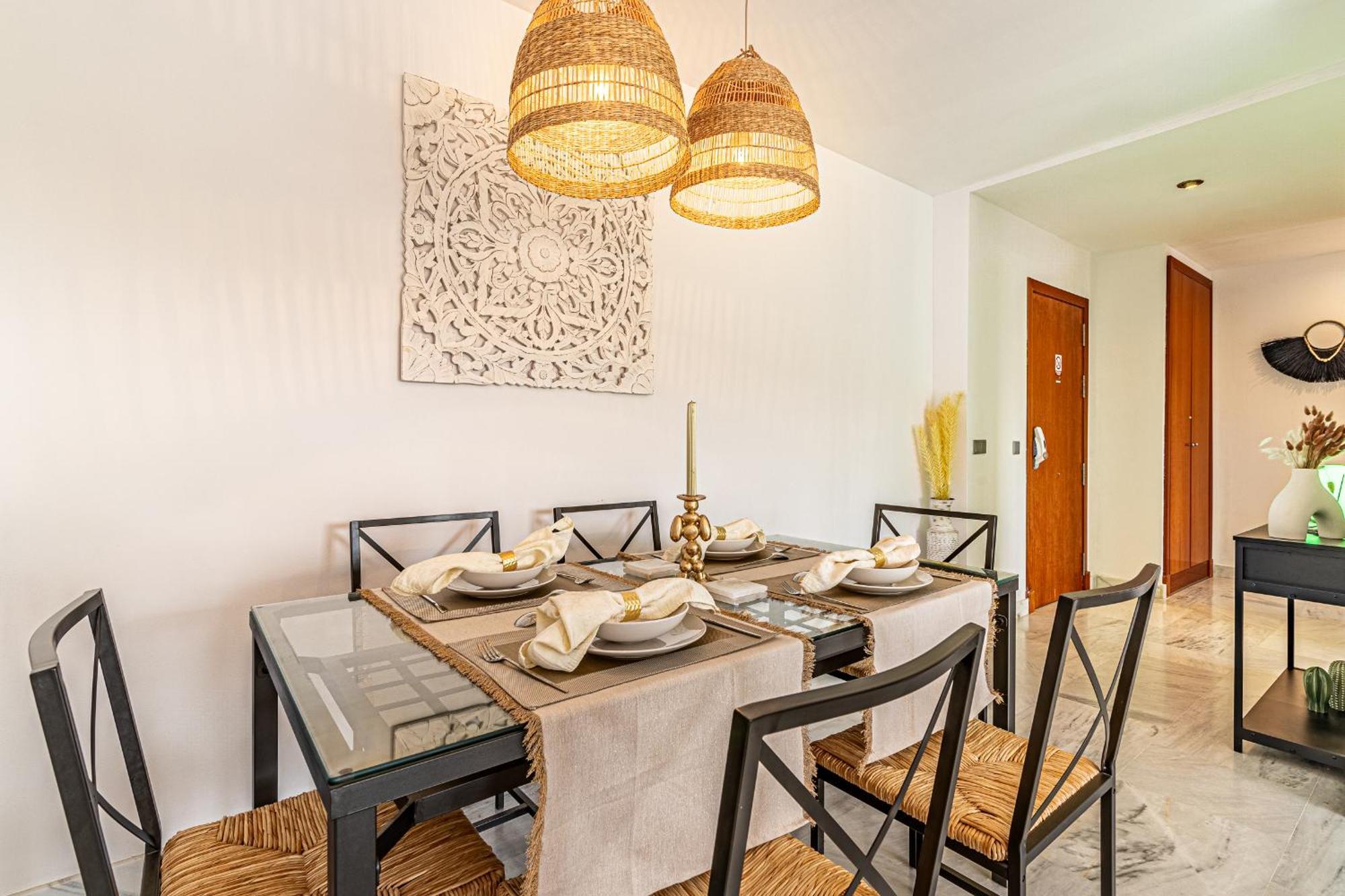 Appartement Rentitspain Charming Gym, Jacuzzi Y Balcon Estepona