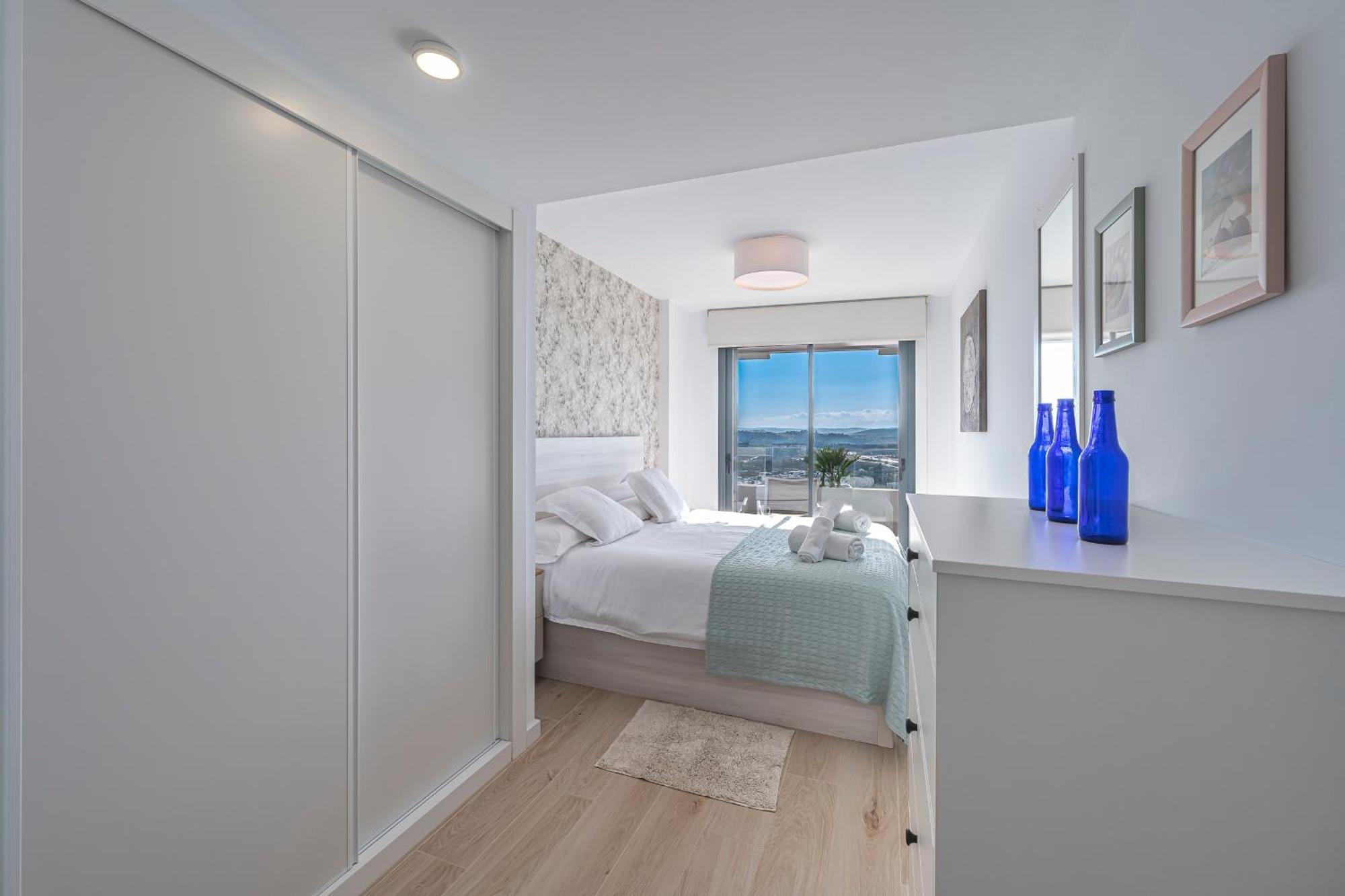One80 Residences New Corner With Amazing Sea View To Gibraltar & Africa Estepona