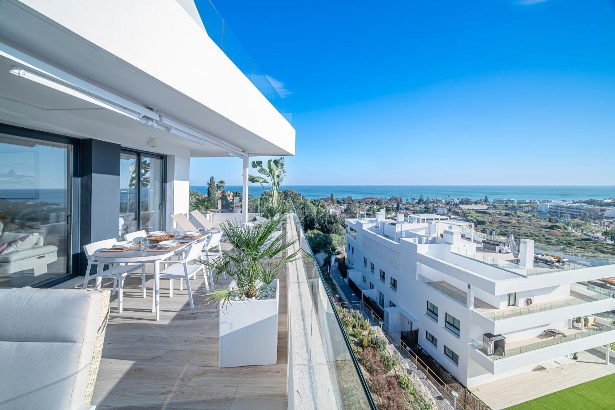 Apartment One80 Residences New Corner With Amazing Sea View To Gibraltar & Africa *