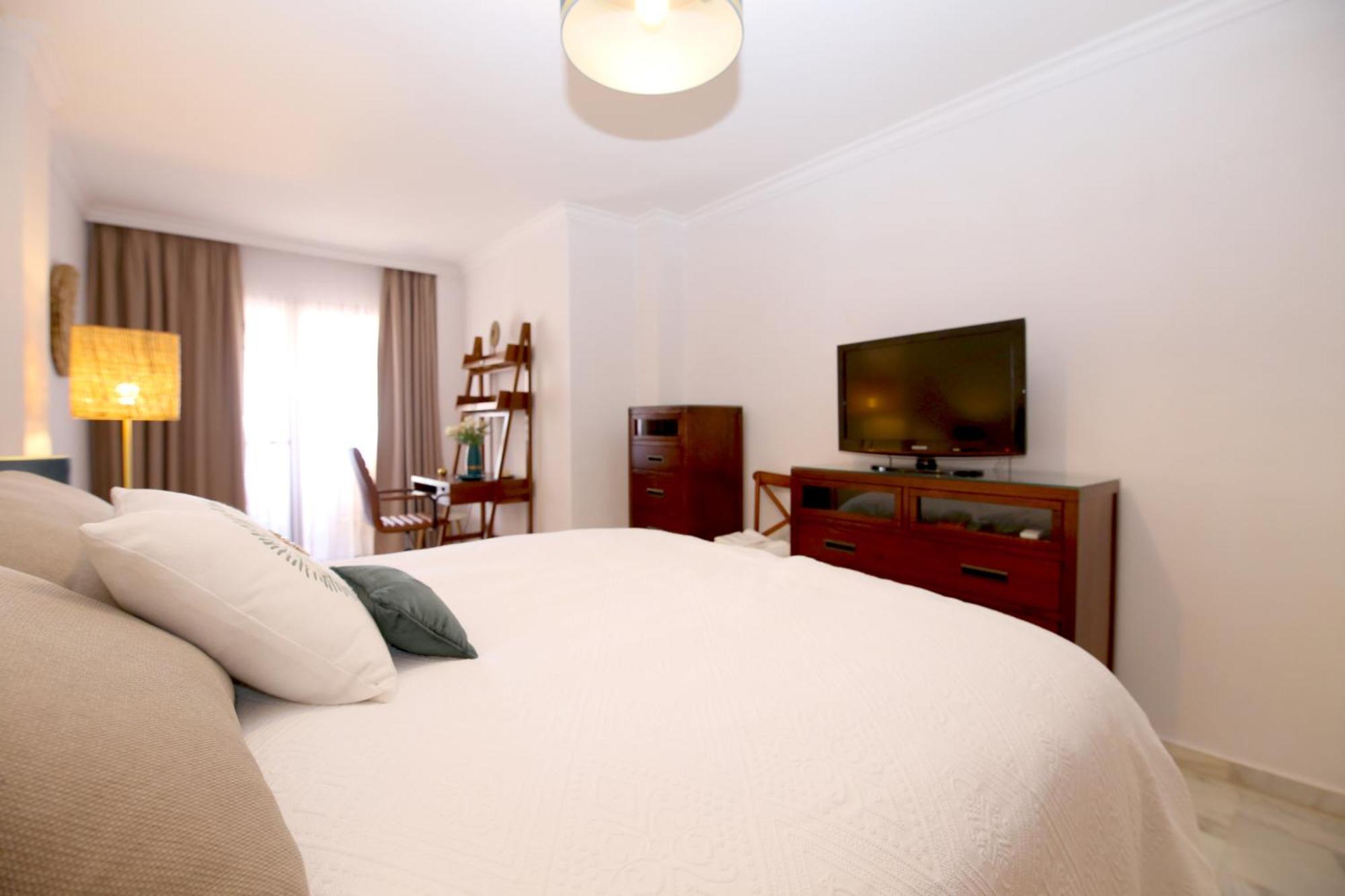 West Beachfront Janine Apartamento