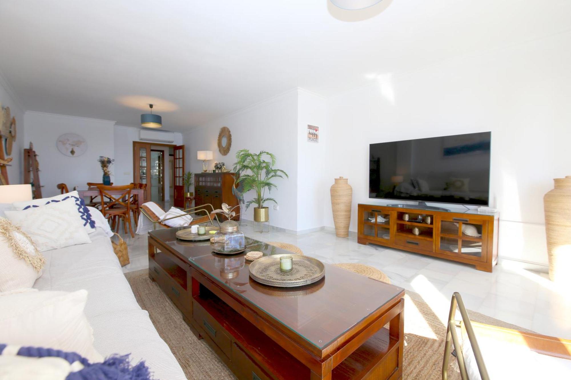 West Beachfront Janine Apartment Estepona