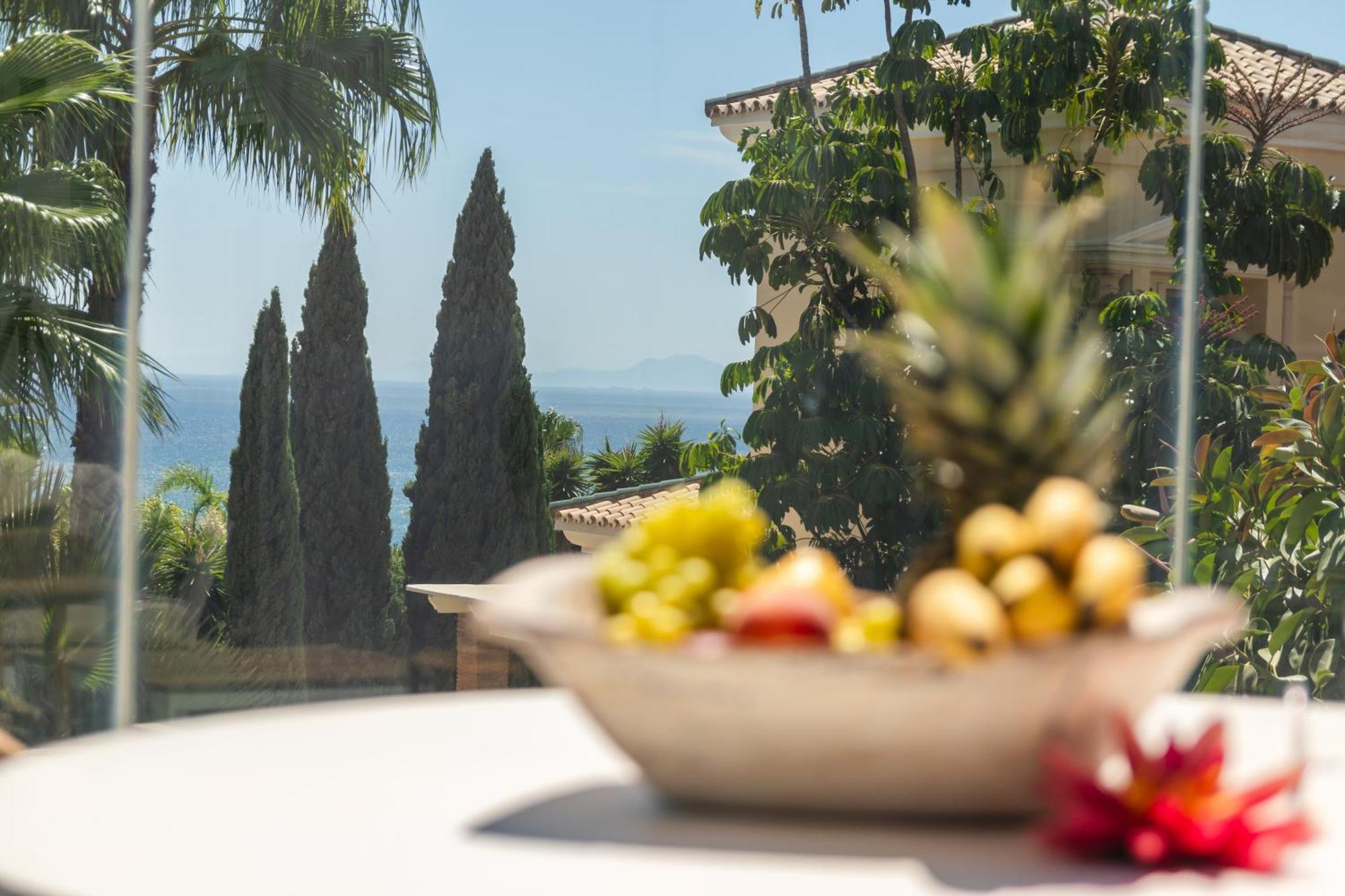 Villa Luxury With Stunning Sea Views, 600m From The And The Port, Private Pool, Walking Distance To The Old Town And Amenities