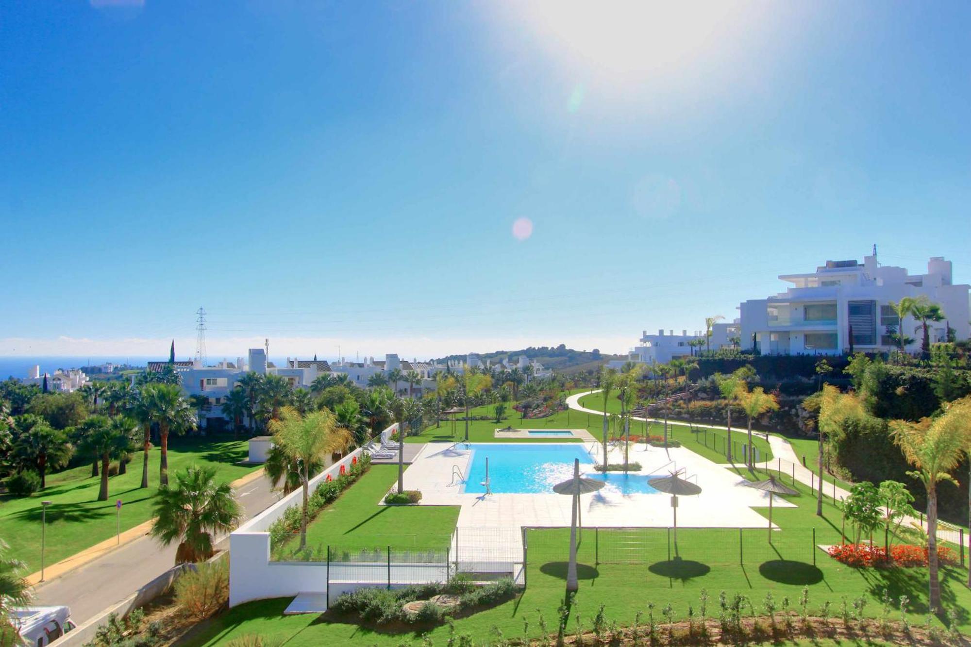 Apartment 2288 New Modern Penthouse With Privat Pool Estepona