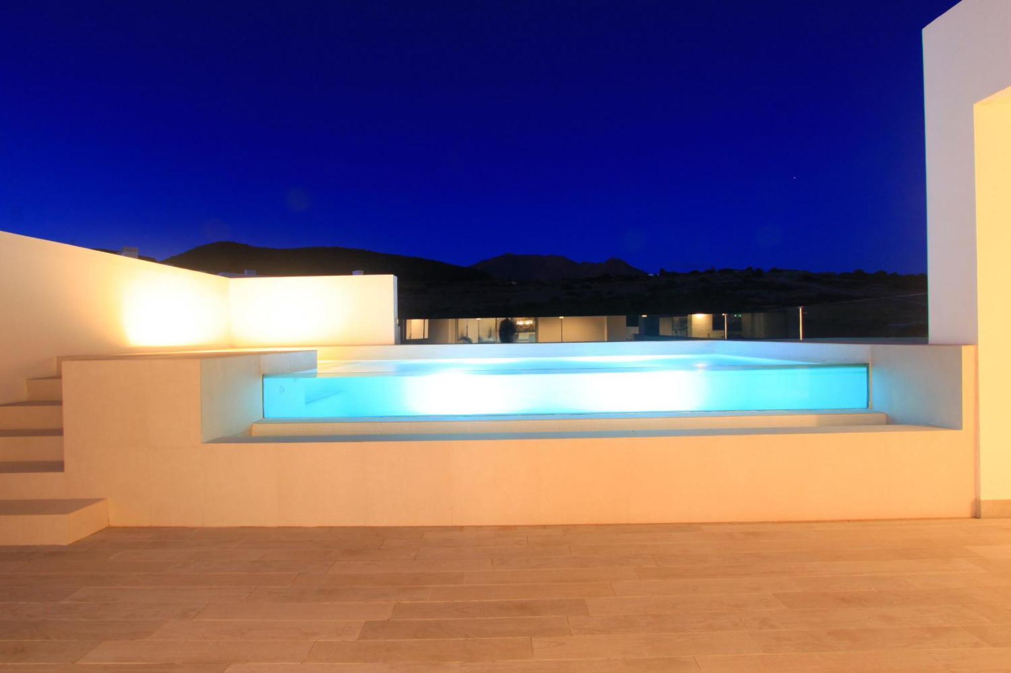 Apartment 2288 New Modern Penthouse With Privat Pool Estepona