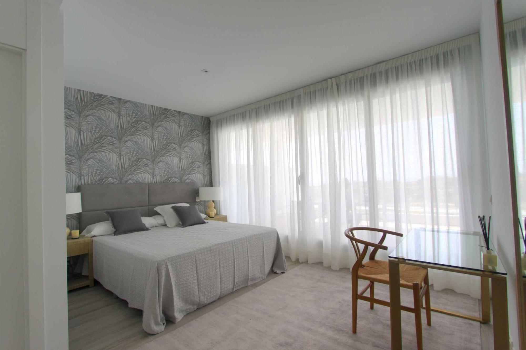 2202 Ocean View Apartment *