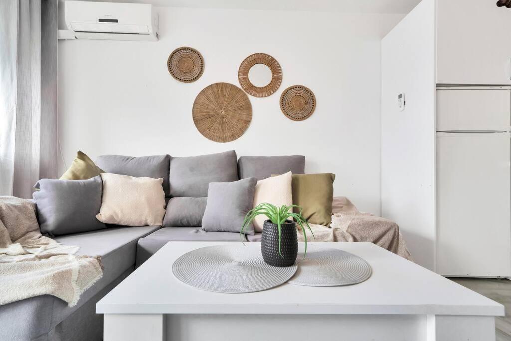 Duplex Con Vistas Al Mar, Piscina Y Gimnasio - Abejeras 226 *