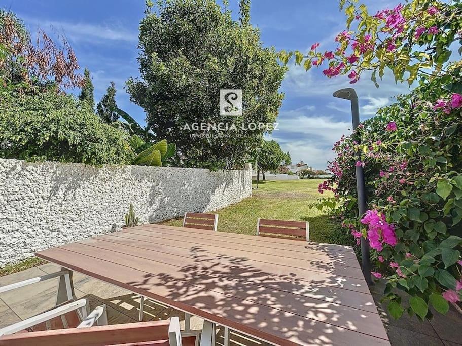 By The Sea Holiday home *