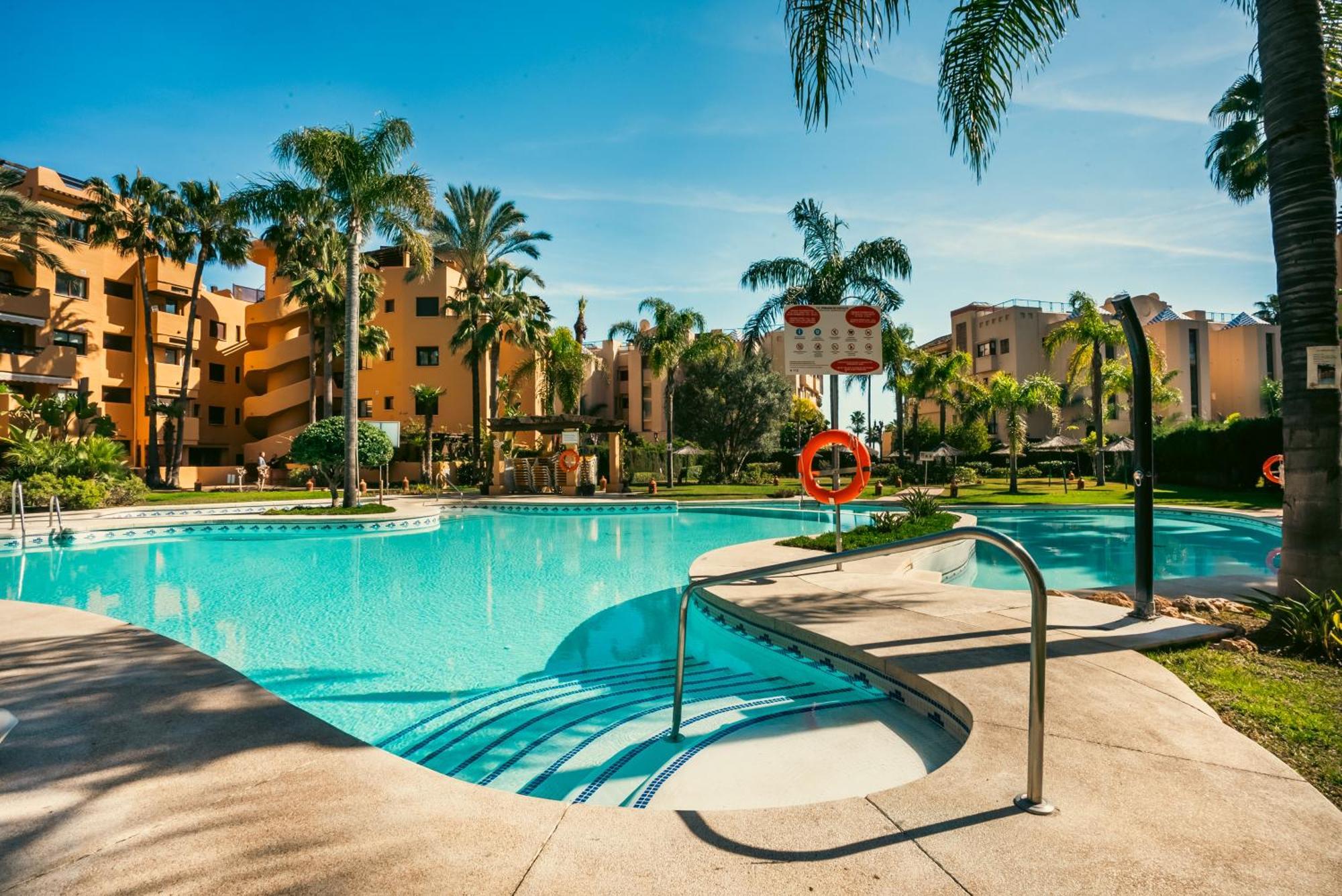 Casa Felizz Apartment Estepona