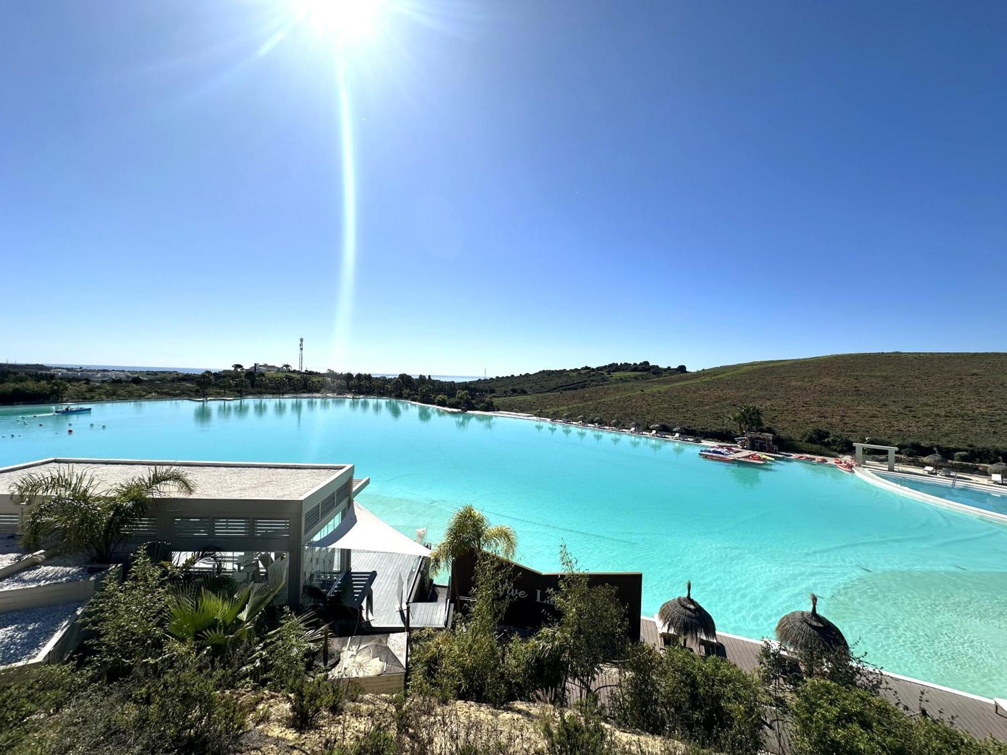 Amazing In Lagoon