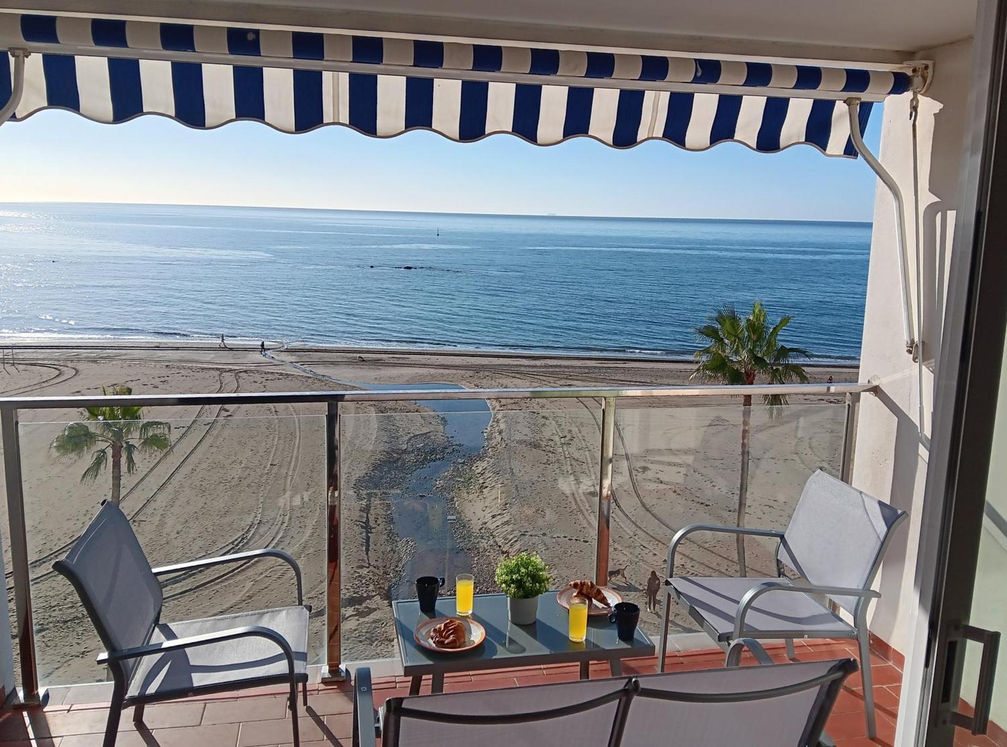 Iberia Playa Appartement *