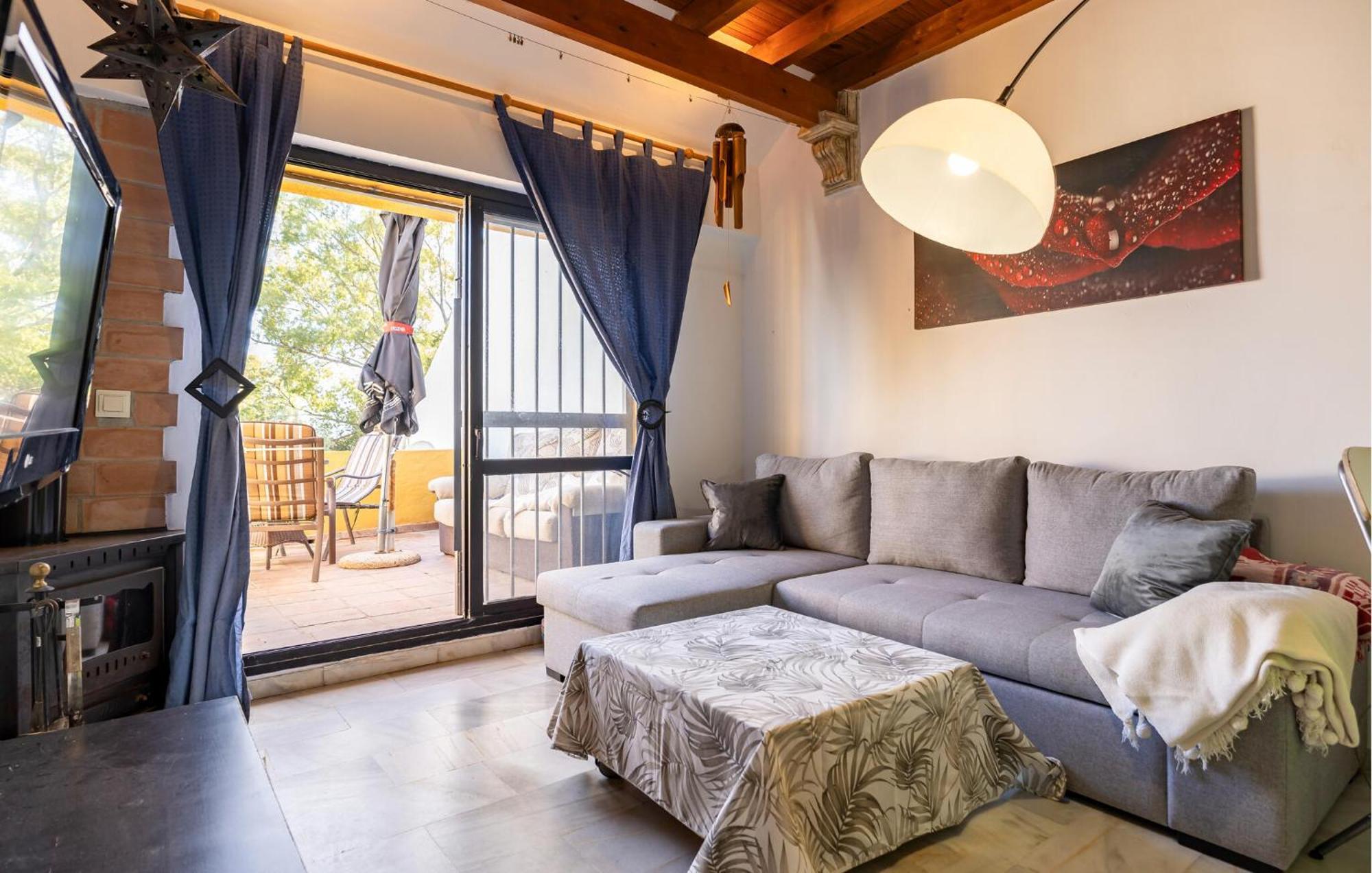 1 Bedroom Lovely In Apartamento Estepona