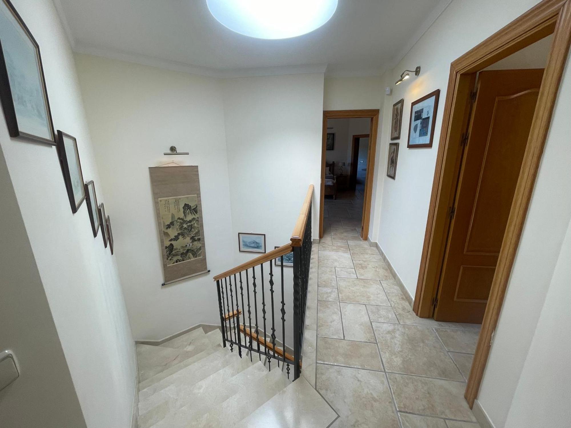 Tinajas Villa