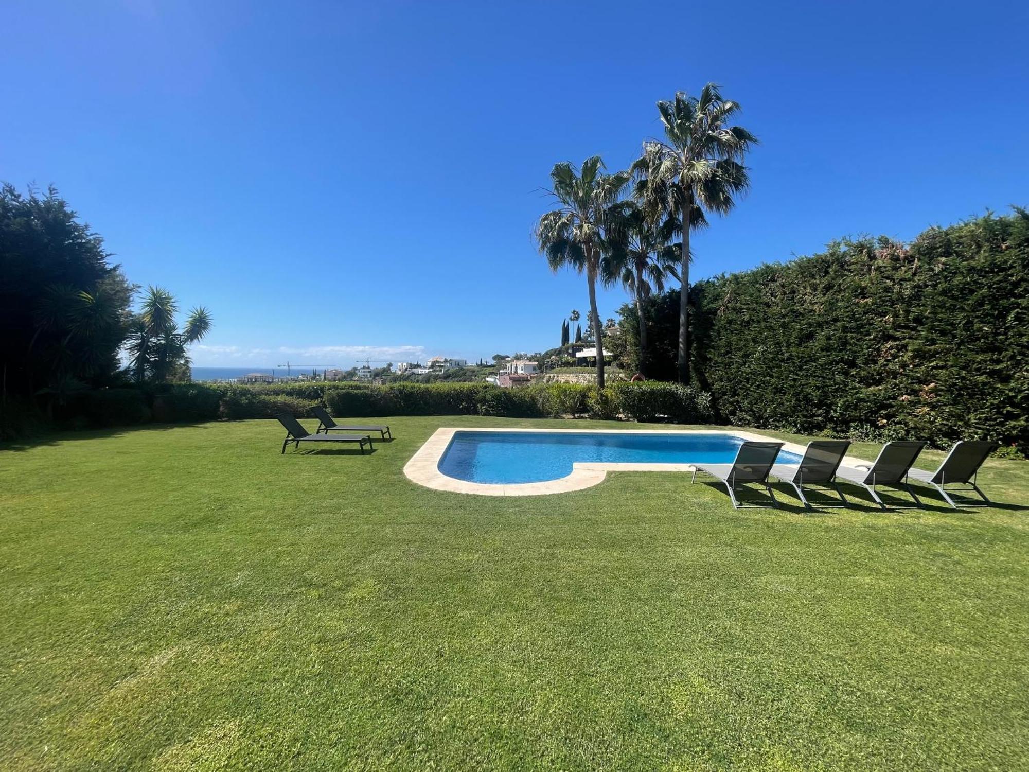 Villa Tinajas