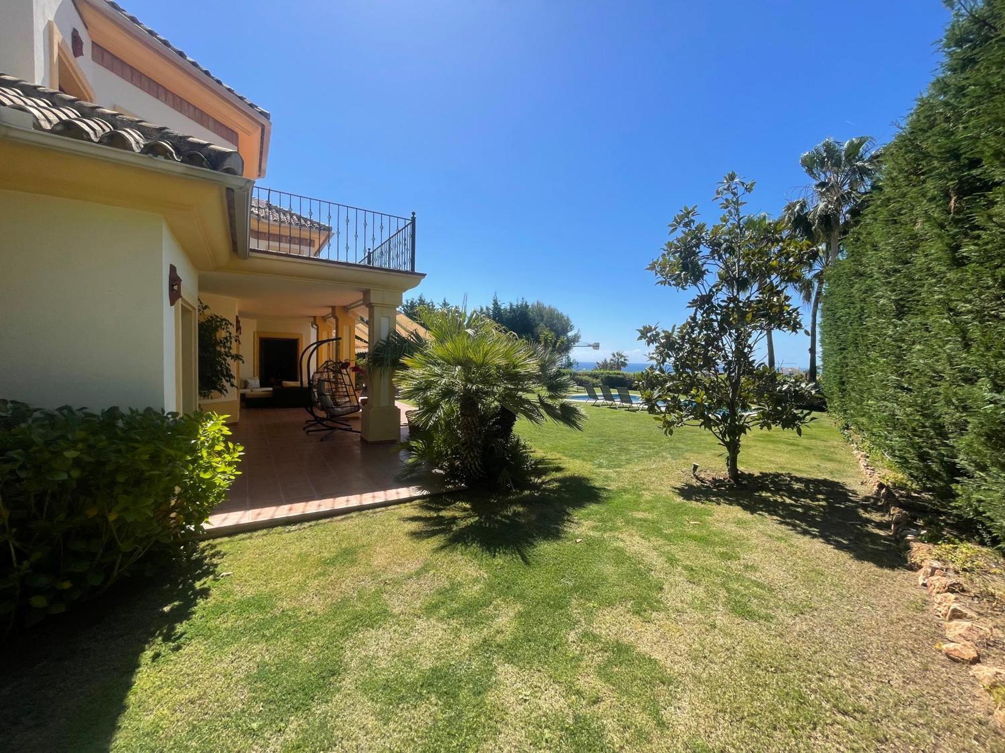 Tinajas Estepona
