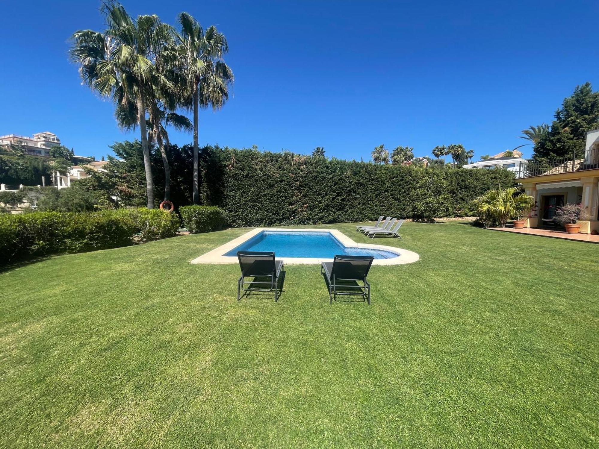 Villa Tinajas