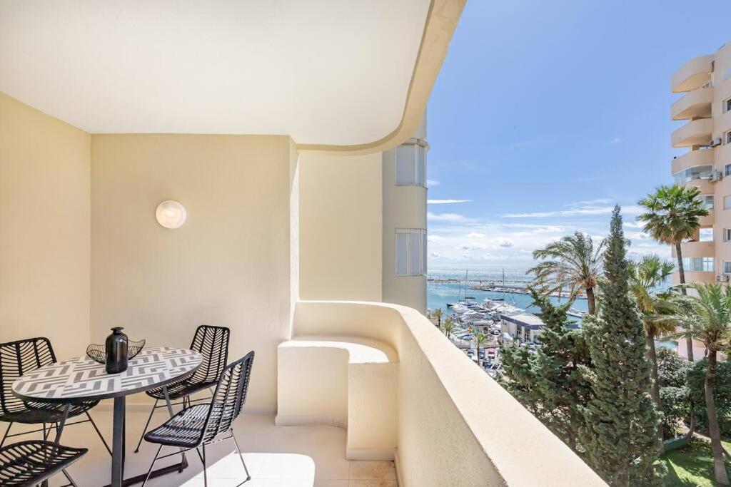 Newly Renovated, Sea View + Walk To Rdr381 * Estepona