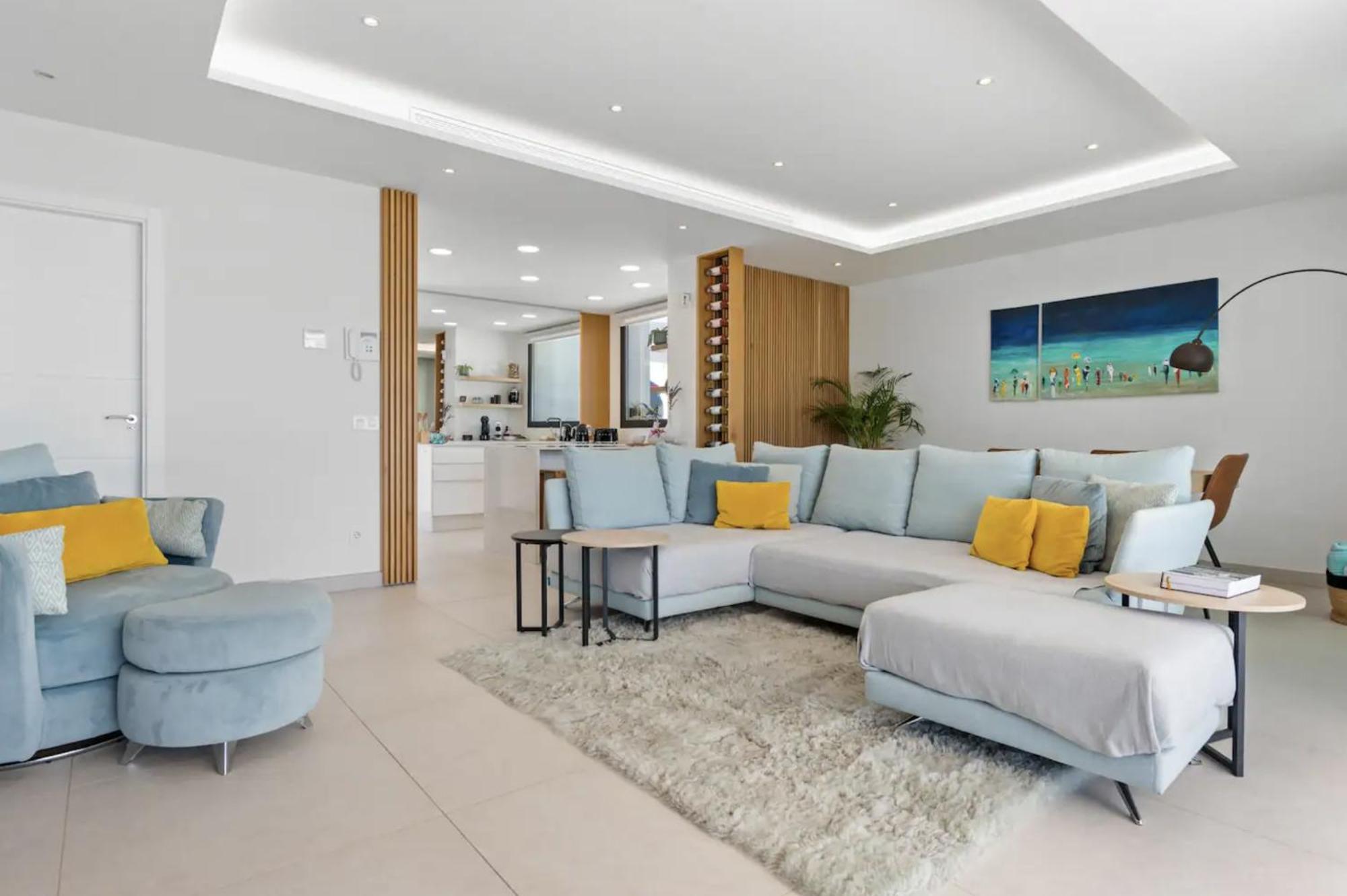 Sea + Golf View With Heated Pool Rdr378