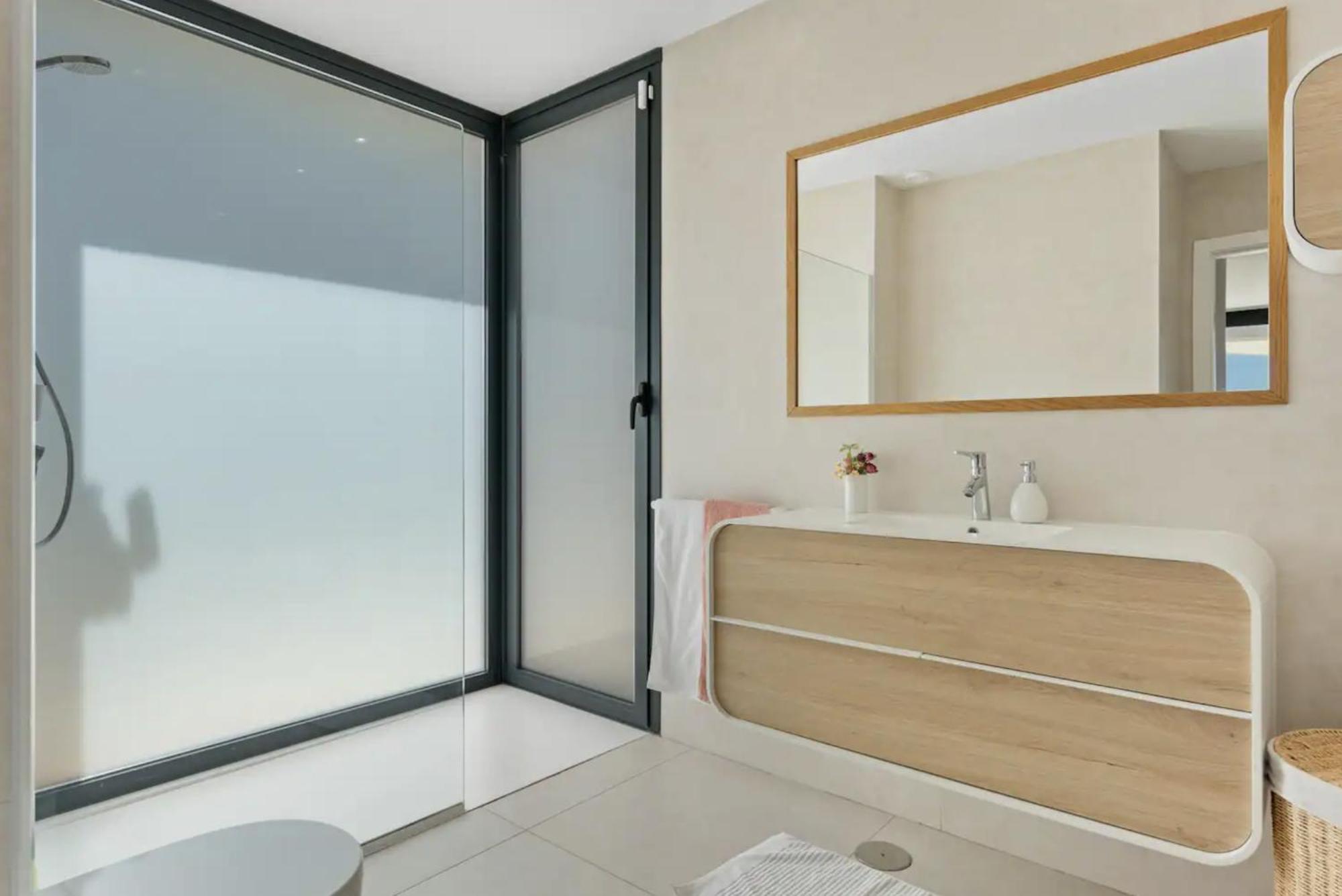 Sea + Golf View With Heated Pool Rdr378